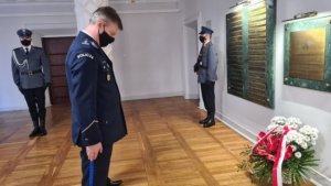 II-ga rocznica odsłonięcia tablicy pamiątkowej - patrona Komendy Wojewódzkiej Policji we Wrocławiu - komisarza Józefa Biniasia