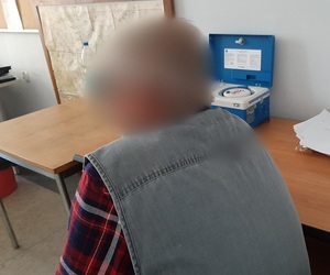 Nietrzeźwy z 2 promilami jechał zygzakiem