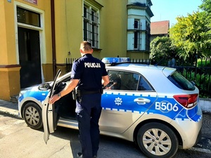 Pomoc nadeszła w samą porę. Ząbkowiccy policjanci pomogli po raz kolejny.