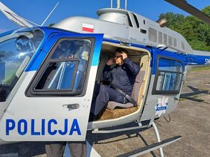 Kolejny dzień działań dolnośląskich policjantów w związku z sytuacją na rzece Odrze