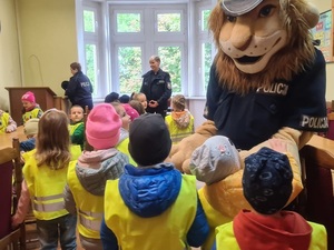 Przedszkolaki z wizytą na ząbkowickiej komendzie