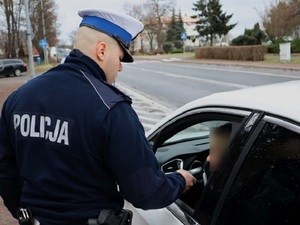 Ponad 16.5 tysiąca kierowców skontrolowano podczas działań pn. ,,Trzeźwy Poranek". 62 z nich, jechało po alkoholu lub narkotykach