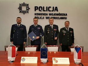 Transgraniczna współpraca policjantów z Dolnego Śląska i Republiki Czeskiej