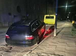 Jechał po ziębickich ulicach BMW mając 1,5 promila. Został zatrzymany