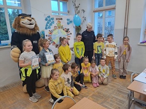 Dzień życzliwości i rozdanie nagród laureatom konkursu plastycznego
