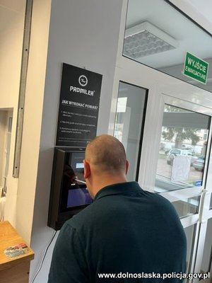 Sprawdź swoją trzeźwość zanim wsiądziesz za kierownicę!