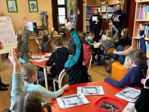 Ferie zimowe trwają, a ząbkowiccy dzielnicowi robią wszystko aby były bezpieczne