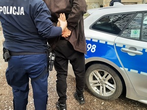 Chciał dokonać kradzieży sklepowej, a odpowie za kradzież rozbójniczą