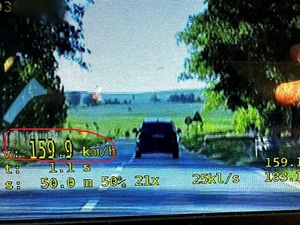 Bezpieczeństwo w ruchu drogowym priorytetem ząbkowickich policjantów