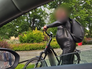 rowerzysta po alkoholu