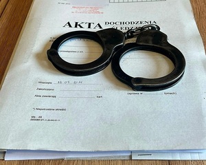 akta i kajdanki