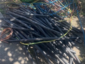 Kamienieccy policjanci zatrzymali sprawcę kradzieży infrastruktury krytycznej wartości ponad 70 tys. złotych