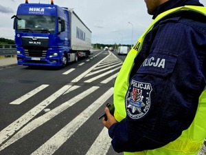 Podsumowanie wielotygodniowej służby dolnośląskich policjantów na granicy w powiecie zgorzeleckim