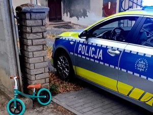 Zauważyć. Zareagować. Pomóc. Policjanci w porę odnaleźli 4-latka