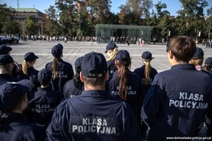 Oddział klas o profilu mundurowym to wybór przyszłości – dołącz do nas i rozpocznij swoją przygodę z mundurem już dziś!