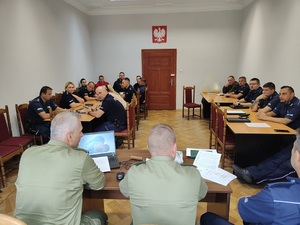 wspólne szkolenie policjantów z innymi służbami na rzecz bezpieczeństwa ze Strażą Graniczną
