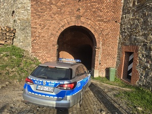 Wspólne ćwiczenia dla bezpieczeństwa, radiowóz na fortach