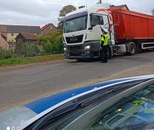 badanie kierującego samochodem MAN na stan trzeźwości