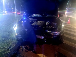 zdarzenie drogowe z udziałem samochodu osobowego, Ząbkowice Śląskie, DK8, noc