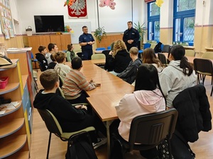 Nieletni nie są ponad prawem. Dzielnicowi z Ziębic o odpowiedzialności młodzieży