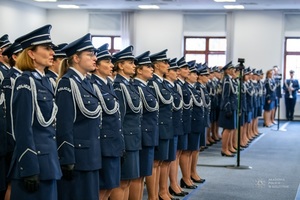 Grono oficerów polskiej Policji powiększyło się o 167 funkcjonariuszy