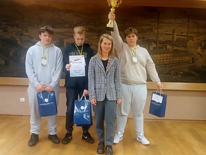 konkurs Razem Bezpieczniej , etap regionalny, Bielawa, policjanci i młodzież