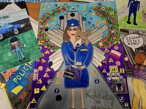 Kobiety w mundurze obrazki dzieci