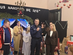 mikołajki z dziećmi i młodzieżą w Domu Pomocy w Bardzie