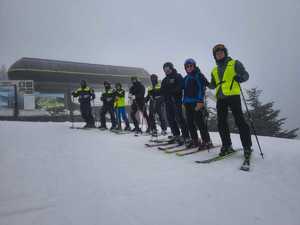 policjanci , patrole narciarskie na stoku w Czarnej Górze