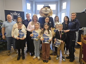 nagrodzeni w konkursie kobiety w mundurze, uroczyste przekazanie nagród