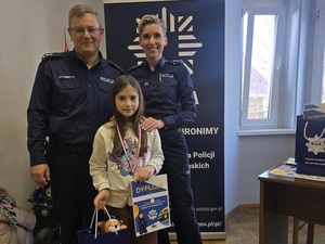 nagrodzeni w konkursie kobiety w mundurze, uroczyste przekazanie nagród