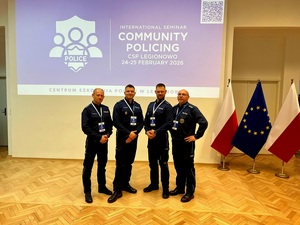 Community Policing , policjanci w mundurze, uczestnicy szkolenia