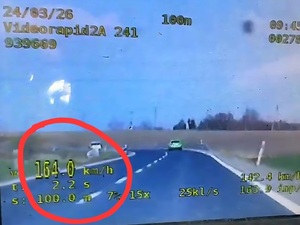 samochód , zdjęcie z wideorejestratora