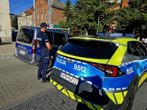 policjanci w rejonach szkół