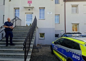 spotkania policjantów z dziećmi w szkołach