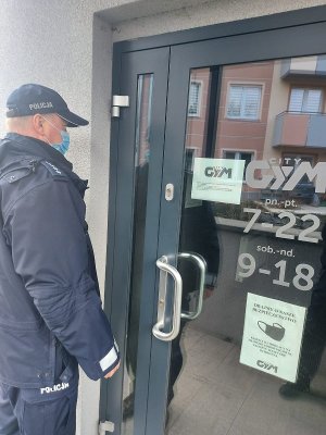 Kontrole Policji z Sanepidem - wspólna walka z koronawirusem